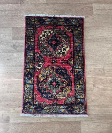 Afghan Kundoz 92x56cm £ 175 (4)